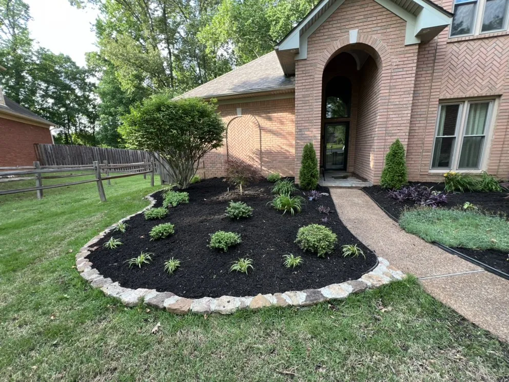 Local lawn mowing service experts serving Memphis, TN - I&A landscaping