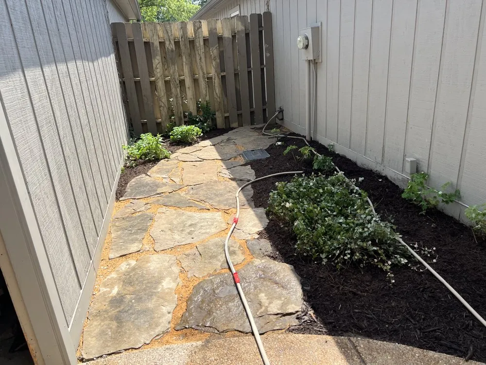 Top-rated landscape design with custom design in Memphis, TN by I&A landscaping