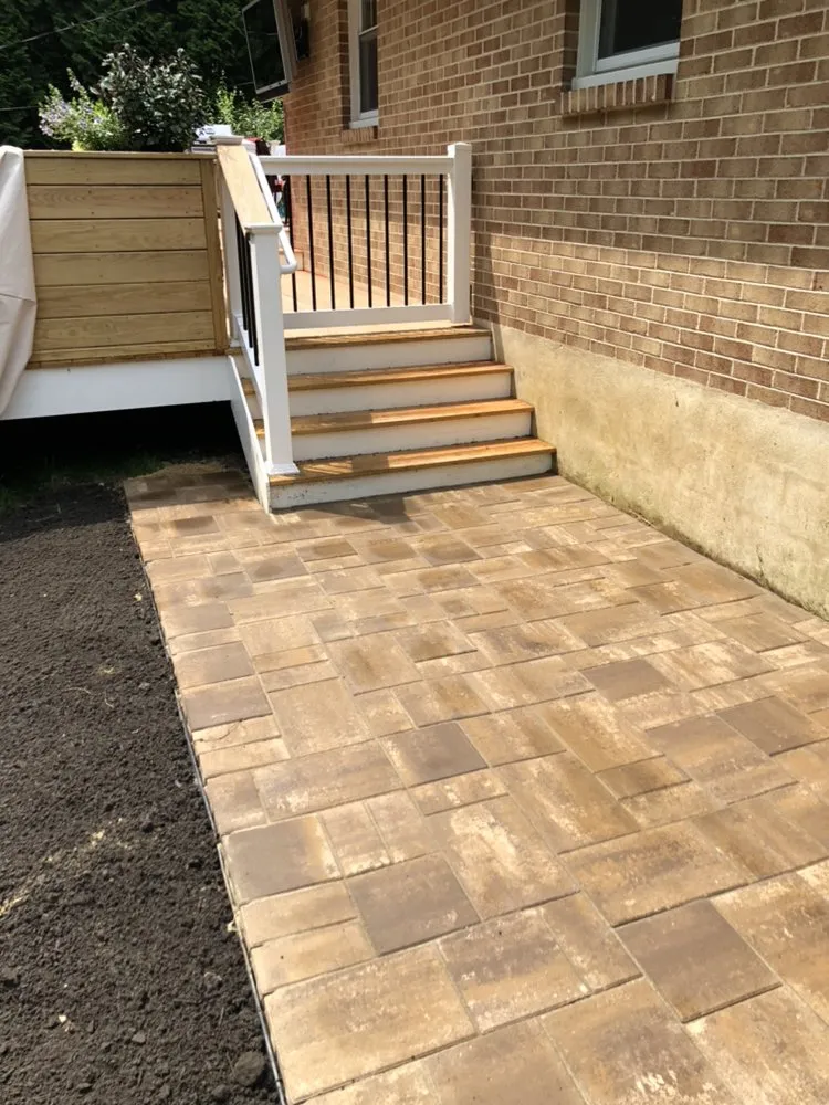 Reliable lawn mowing service in Wilmington, DE by Iacono landscaping