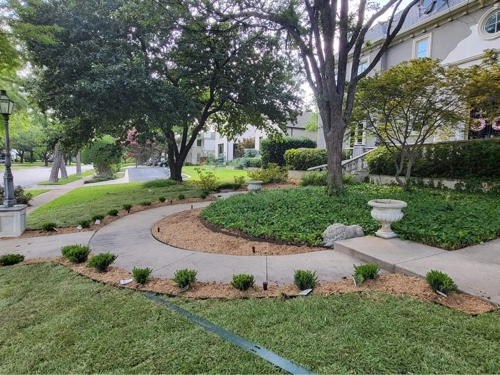Trusted garden landscaping for residential properties across Dallas, TX - Ibarra’s Fresh Cuts Landscaping