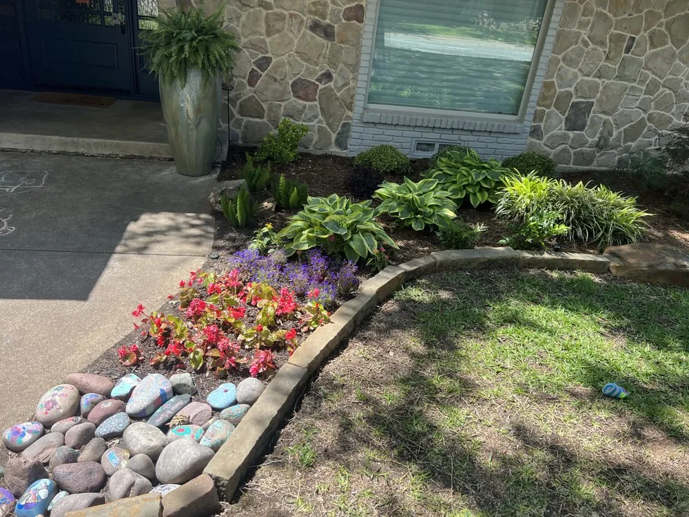 Top-rated yard maintenance for residential properties across Dallas, TX - Ibarra’s Fresh Cuts Landscaping