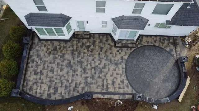 Custom landscaping services for year-round maintenance in Florissant, MO by Ibarras Landscaping