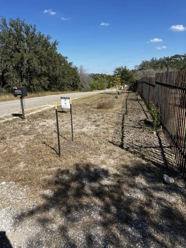 Local residential landscaping experts serving San Antonio, TX - Ibarra’s Landscaping Services