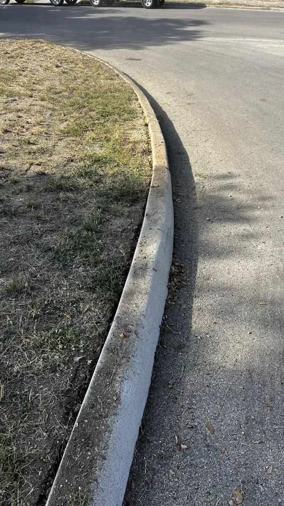 Trusted yard maintenance in San Antonio, TX - Ibarra’s Landscaping Services