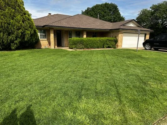 Ibarra’s Lawn Care