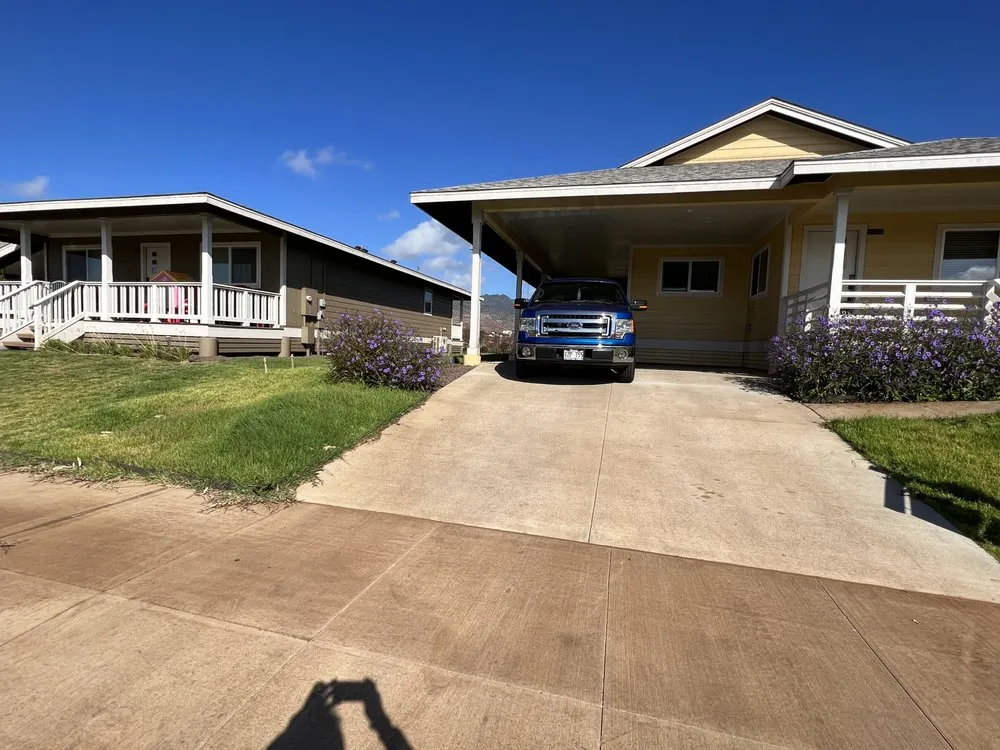Trusted yard cleanup service experts serving Ewa Beach, HI - Ibay Yard Services