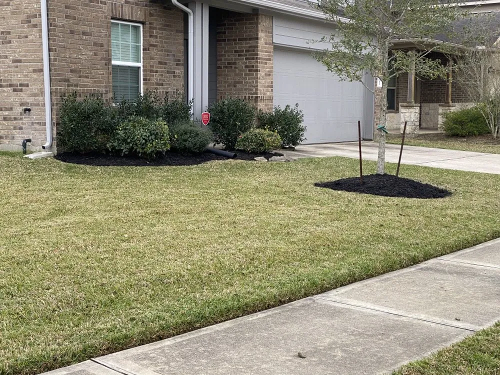 Local garden landscaping for residential properties in Manvel, TX by IBJ Lawn Care
