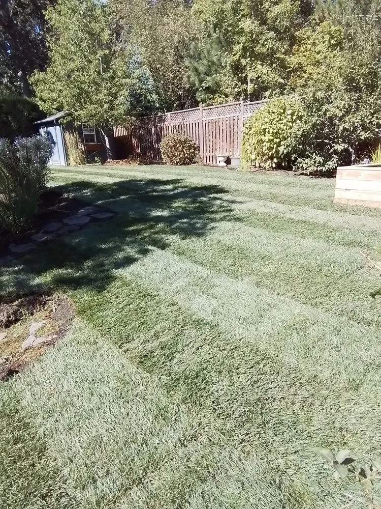 Custom garden landscaping in Portland, OR by I.C. Garden Services