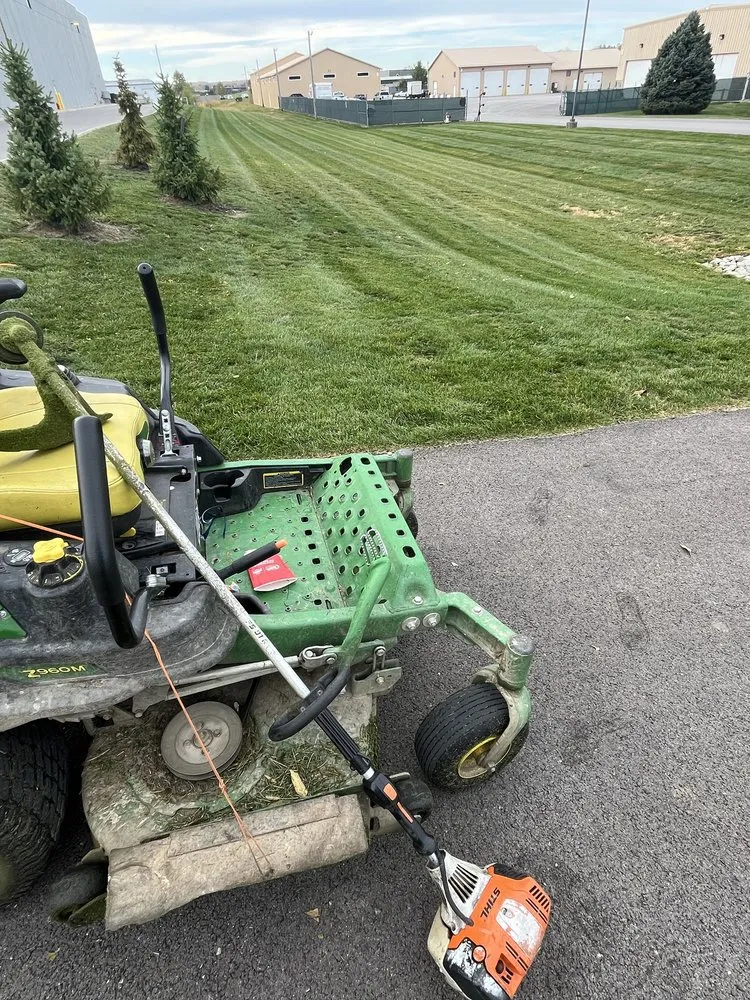 Expert lawn care service experts serving Newark, OH - IC Property Services