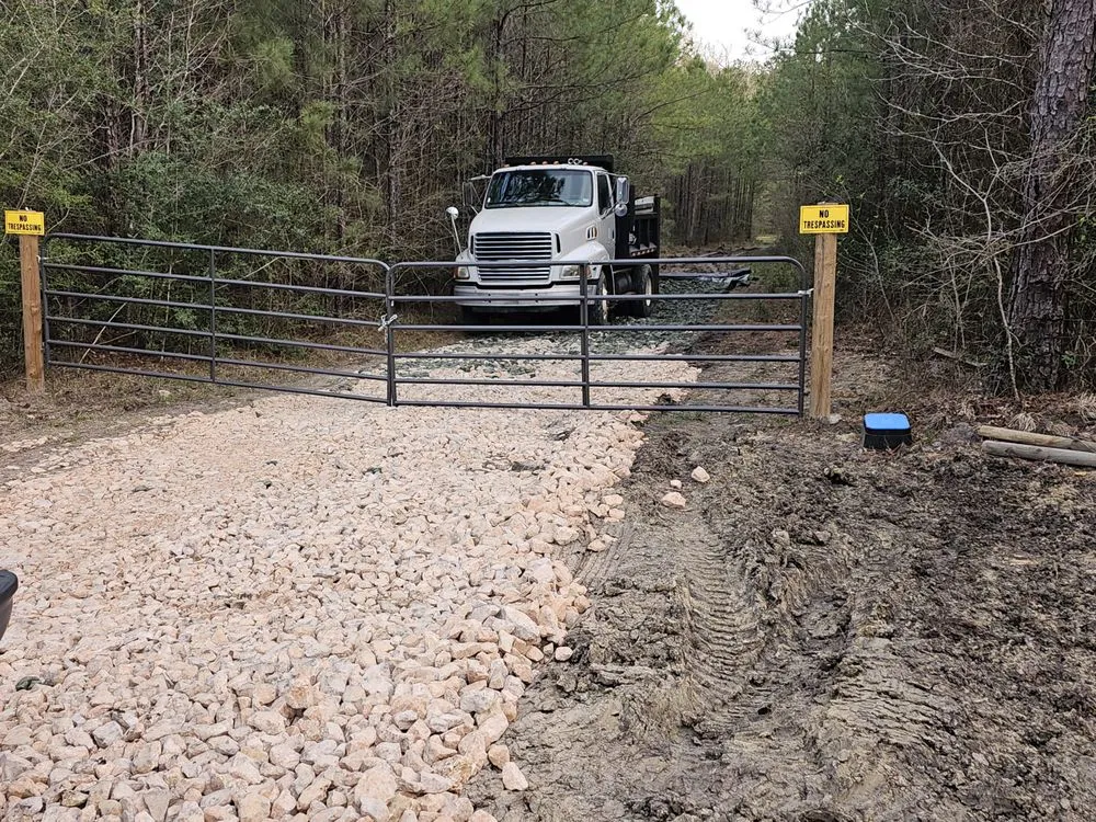 Custom landscaping services for beautiful yards in Spring, TX by iCanDigIt