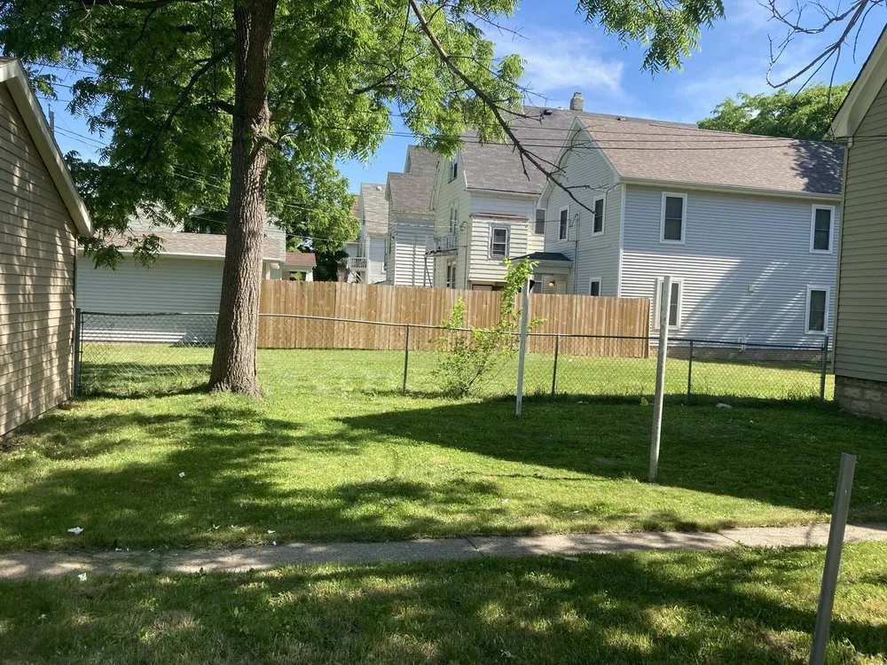 Local landscape installation in Milwaukee, WI - I.C.E Lawncare and snow removal