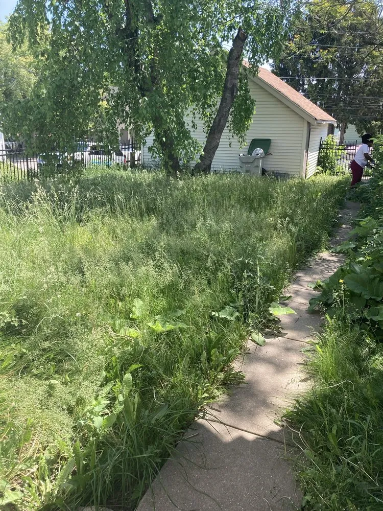 Custom garden landscaping for residential properties in Milwaukee, WI by I.C.E Lawncare and snow removal