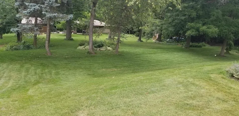 Top-rated outdoor landscaping experts serving Milwaukee, WI - I.C.E Lawncare and snow removal