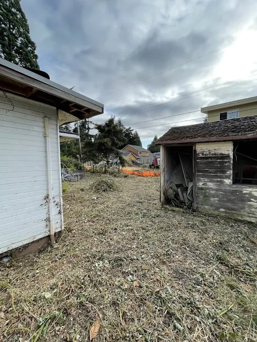 Custom landscaping services in Eugene, OR by Icon Landscaping