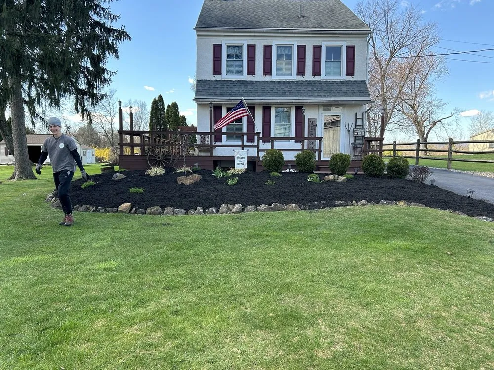 Affordable yard maintenance near you in Pottstown, PA by Iconic Cleanup