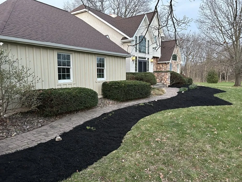 Affordable landscape design experts serving Pottstown, PA - Iconic Cleanup