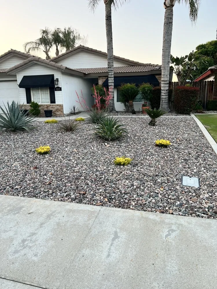 Affordable lawn care service in Bakersfield, CA - Icos Gardening & Landscape