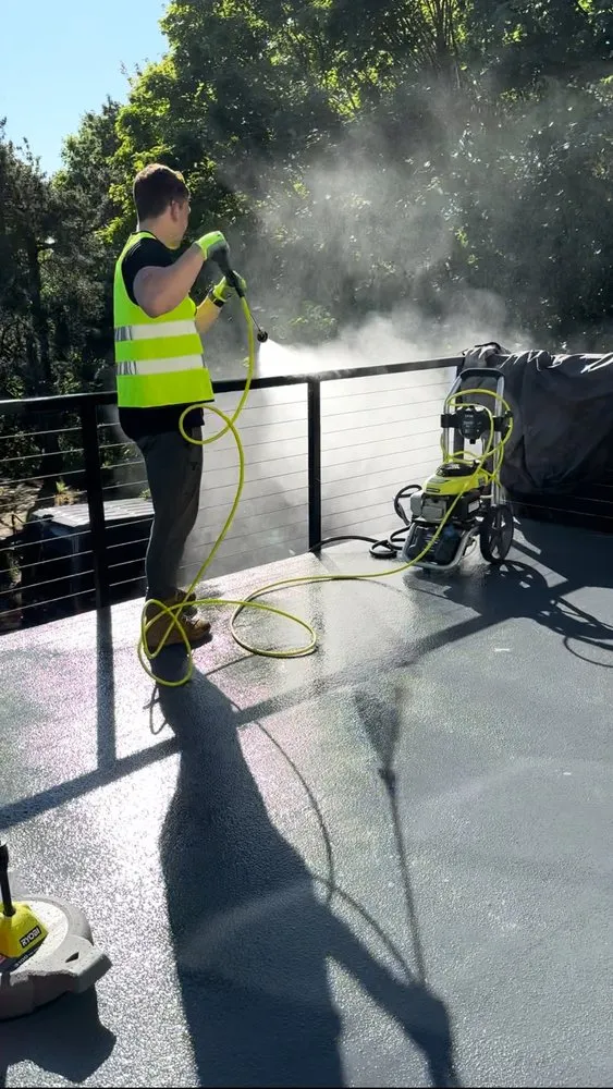 Reliable residential landscaping experts serving McMinnville, OR - ICS Service