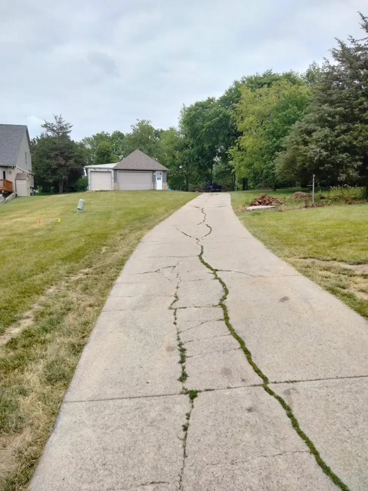 Professional yard maintenance for outdoor upgrades across Fenton, MI - I'd Get'er Done