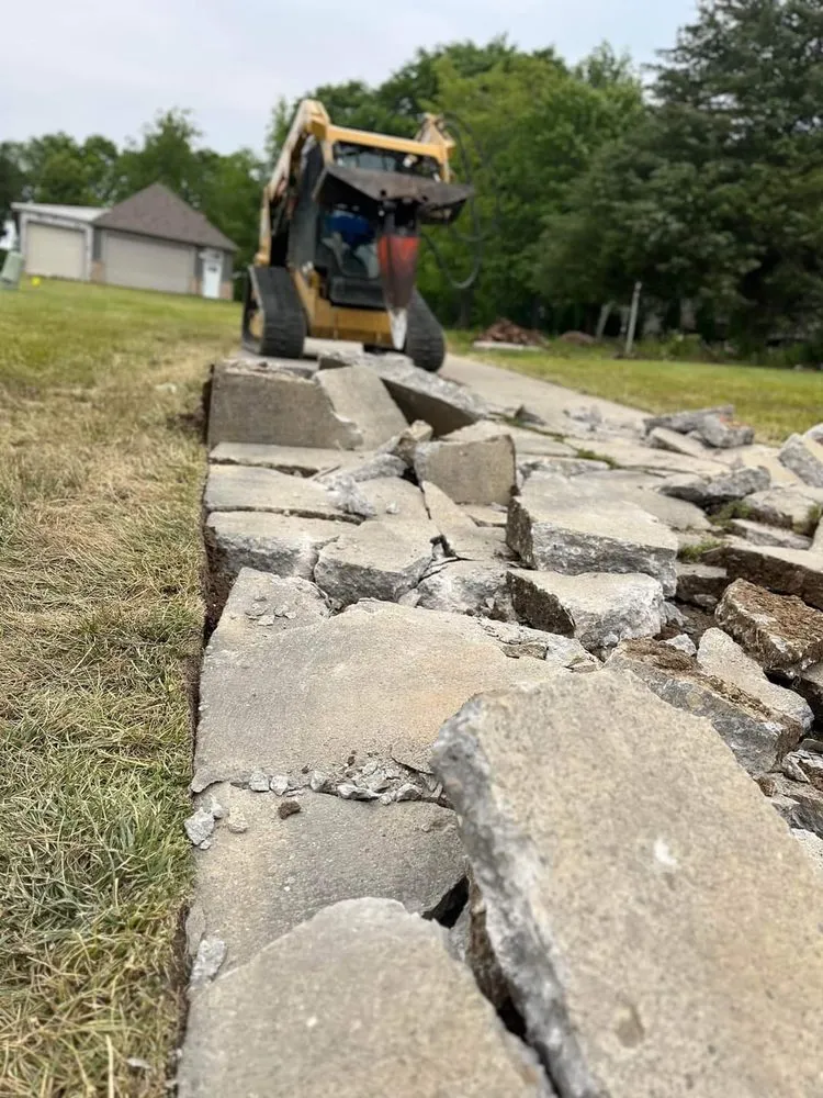 Trusted yard maintenance near you across Fenton, MI - I'd Get'er Done