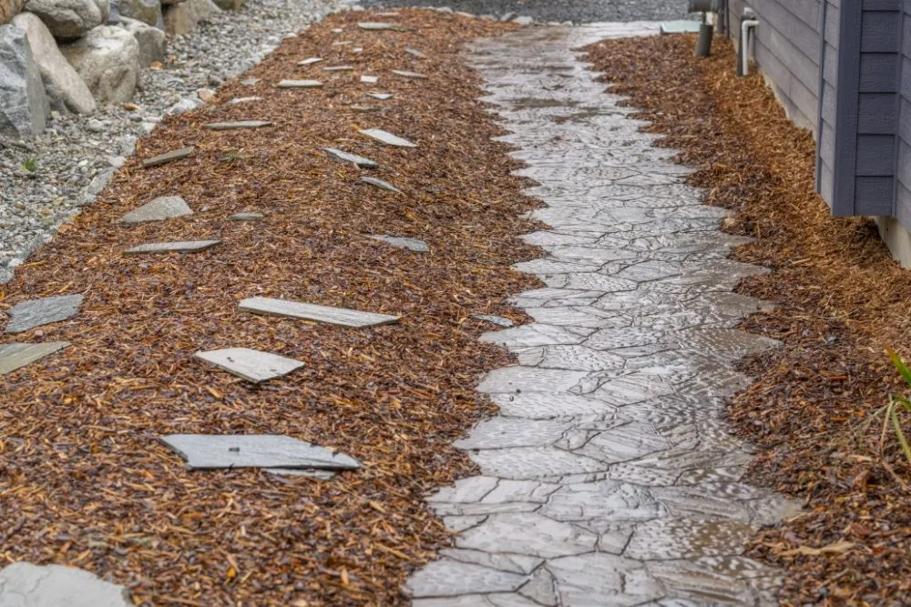 Expert outdoor landscaping in Cocolalla, ID - Ida-Home Hardscapes