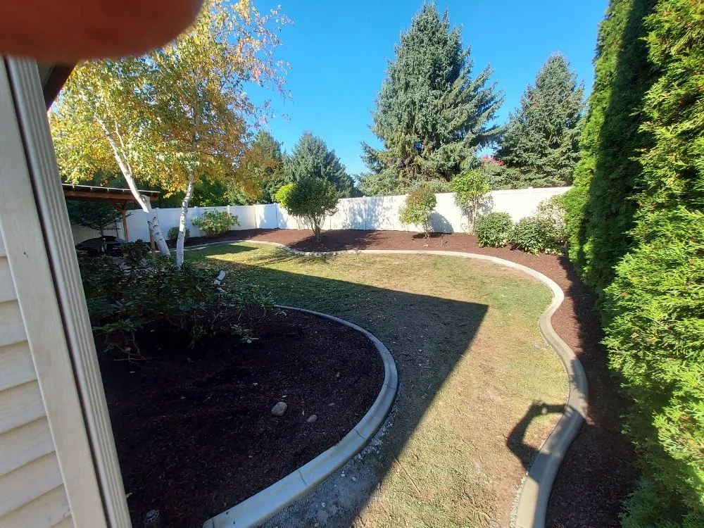 Professional landscape design in Cocolalla, ID by Ida-Home Hardscapes