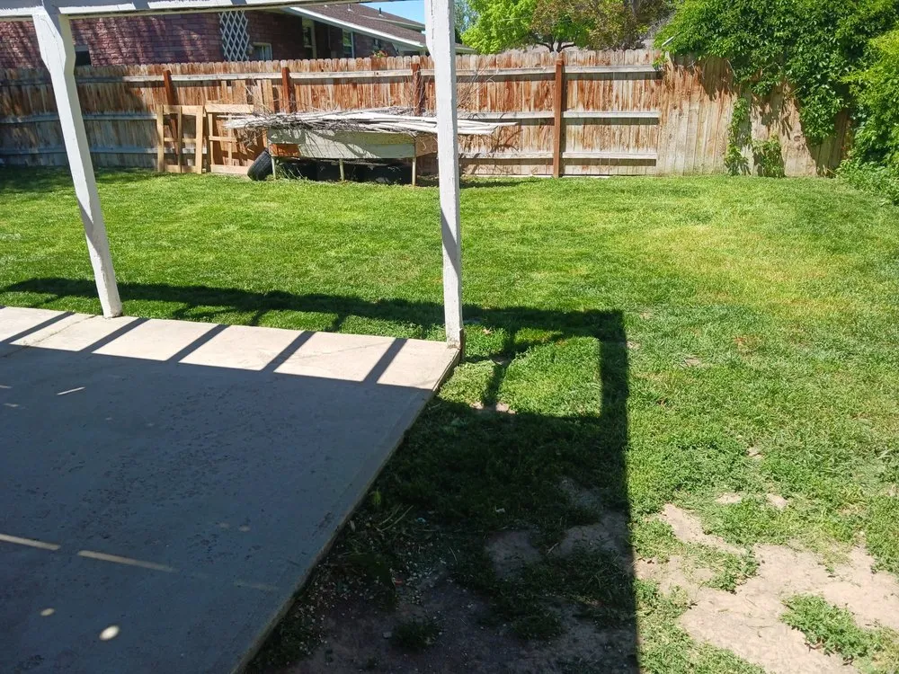 Professional yard cleanup service in Twin Falls, ID - Ida-Mow Lawn Service