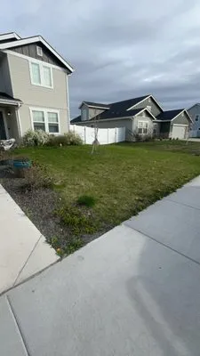 Idaho Lawn Services Logo