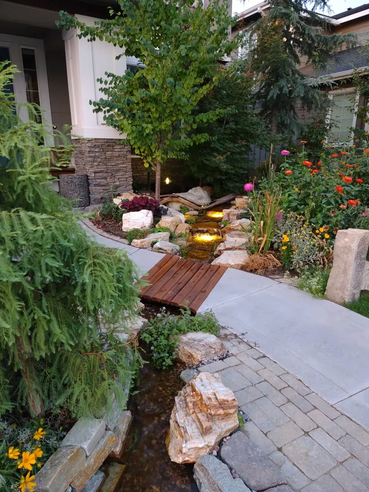 Expert outdoor landscaping experts serving Eagle, ID - Idaho Oasis Ponds and Water Features