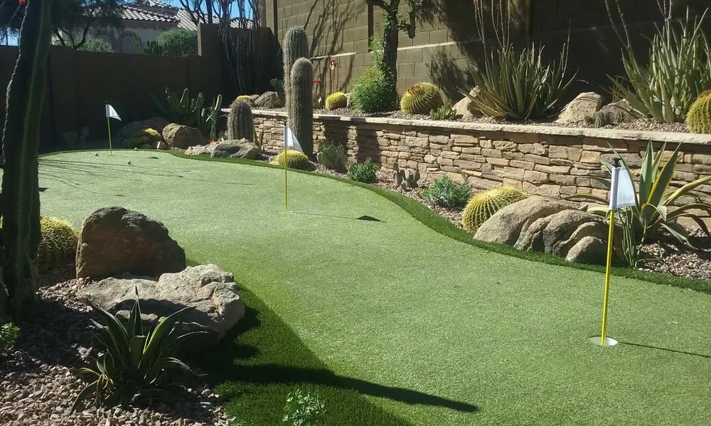 Reliable outdoor landscaping experts serving Phoenix, AZ - Iddings & Sons Landscaping