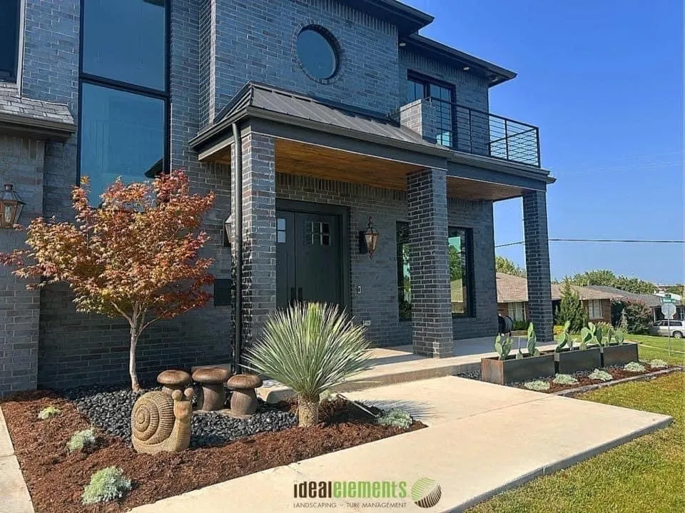 Expert outdoor landscaping in Oklahoma City, OK - Ideal Elements