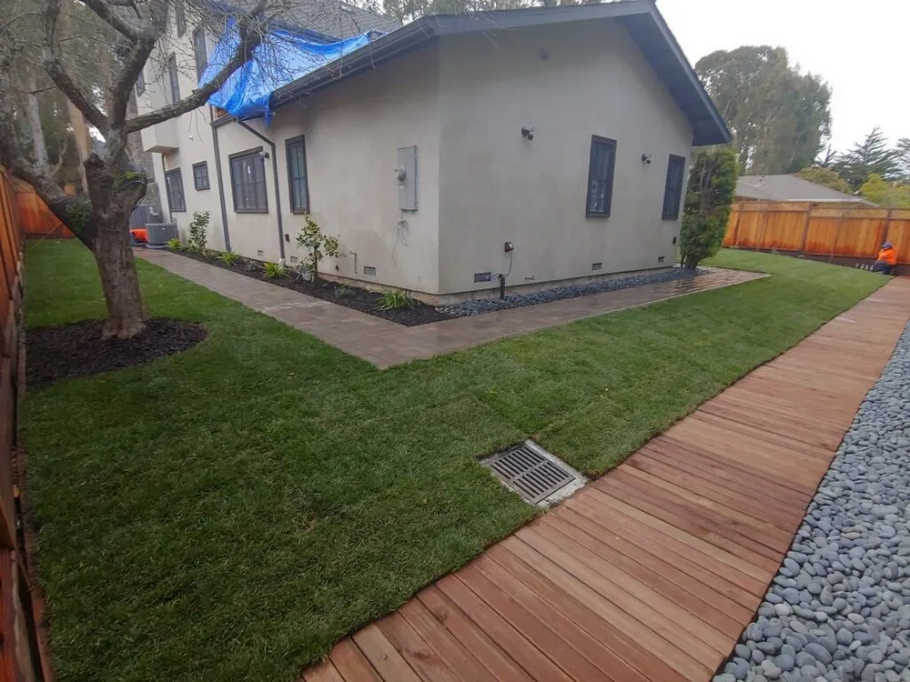 Custom yard cleanup service near you in Menlo Park, CA by Ideal Landscape & Concrete