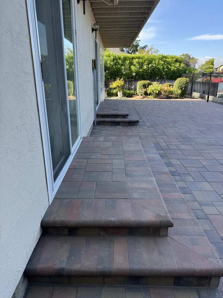 Trusted yard cleanup service in Menlo Park, CA - Ideal Landscape & Concrete