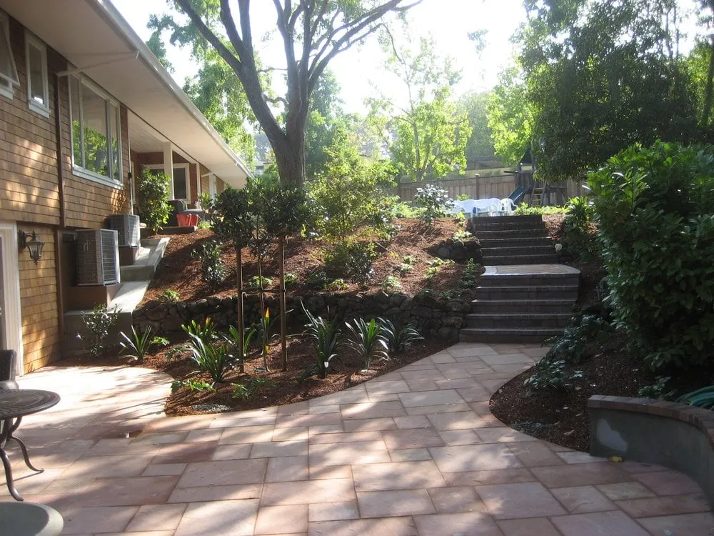 Custom lawn care service for beautiful yards in Menlo Park, CA by Ideal Landscape & Concrete