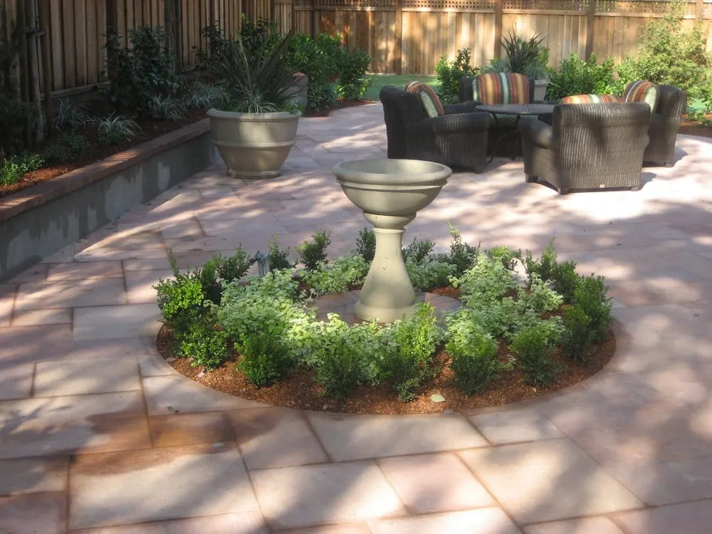 Professional landscaping services in Menlo Park, CA by Ideal Landscape & Concrete