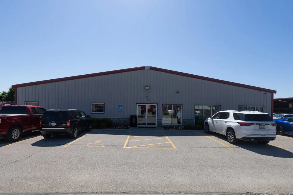 Expert landscape installation in St. Louis, MO by Ideal Landscape Group