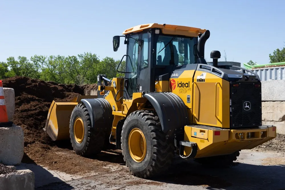 Reliable outdoor landscaping in St. Louis, MO - Ideal Landscape Group