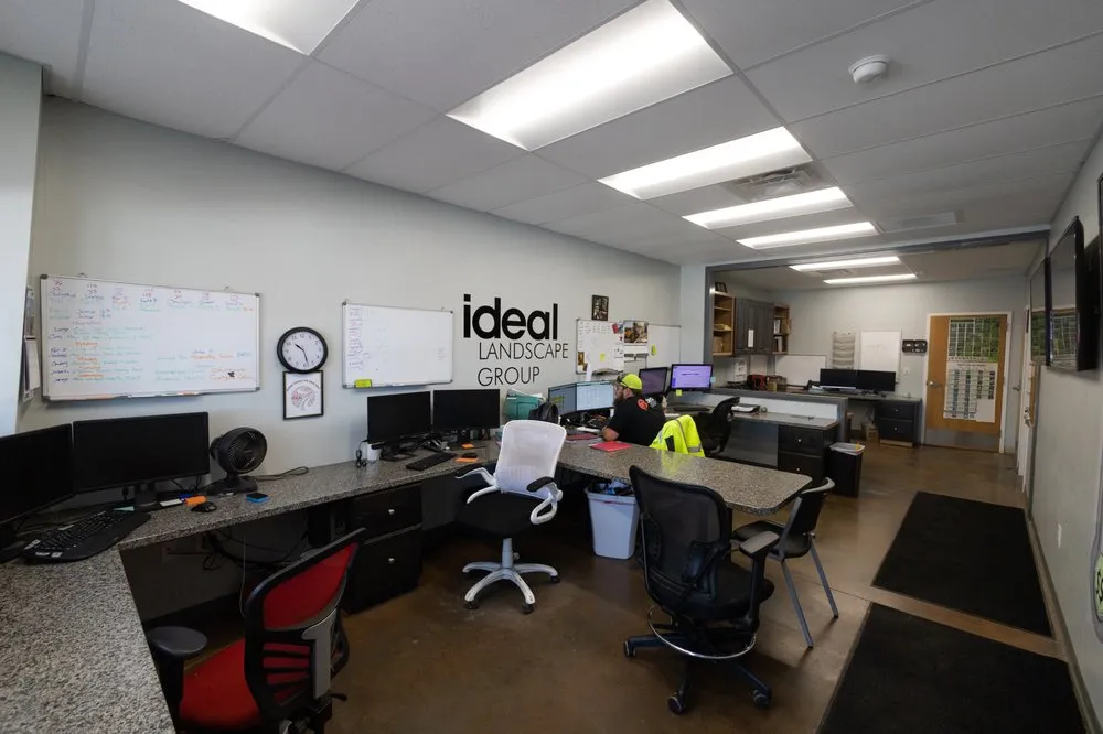 Professional lawn mowing service in St. Louis, MO - Ideal Landscape Group