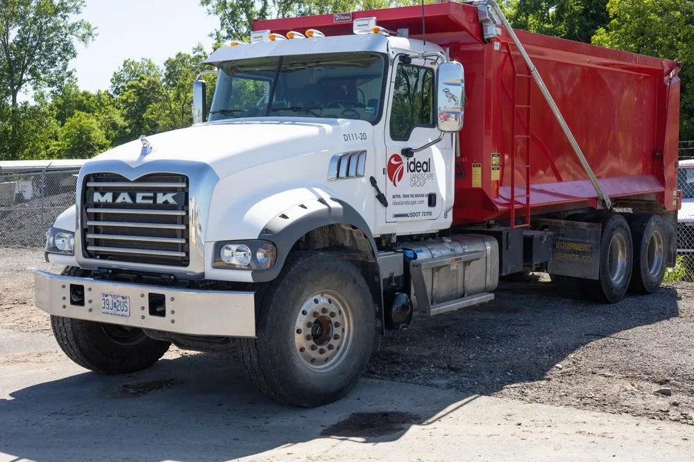 Expert garden landscaping for residential properties across St. Louis, MO - Ideal Landscape Group