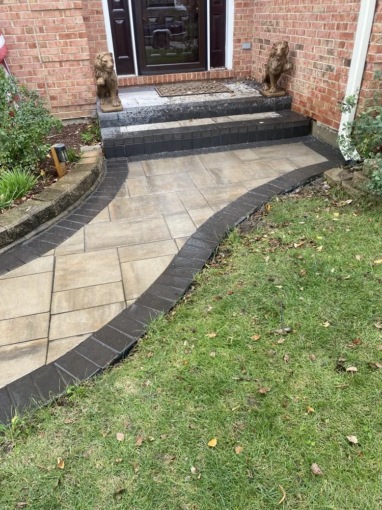 Professional garden landscaping with custom design in Aurora, IL by Ideal Landscaping