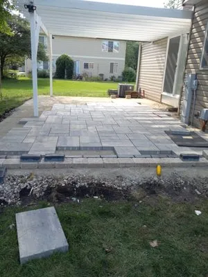 Ideal Landscaping Logo