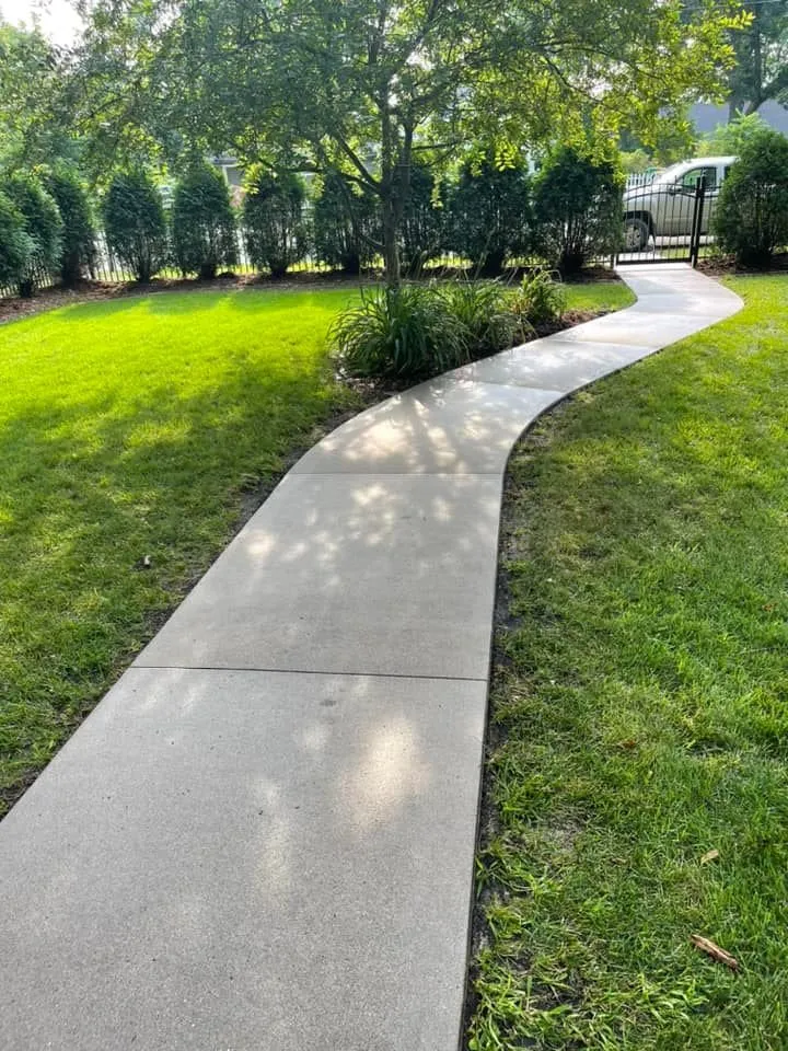 Top-rated outdoor landscaping for beautiful yards in Saint Paul, MN by Ideal Landscaping