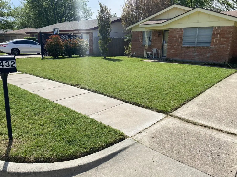 Trusted lawn mowing service in Fort Worth, TX by Ideal Lawn Care