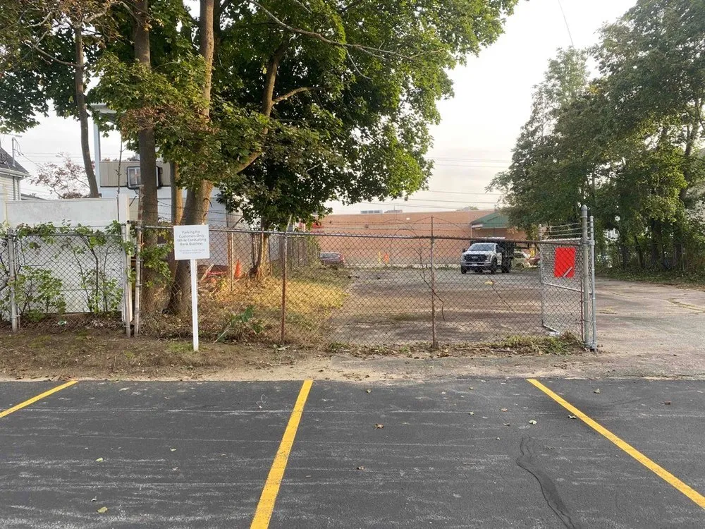 Affordable yard cleanup service in Haverhill, MA - Ideal Property Care