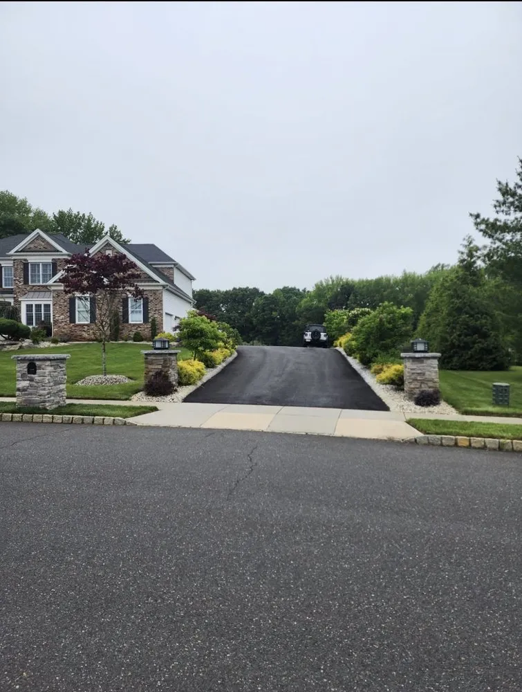 Expert yard cleanup service experts serving New Egypt, NJ - Ideascapes