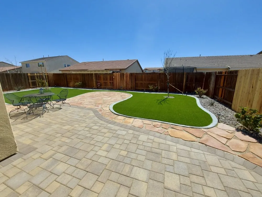 Trusted residential landscaping for year-round maintenance across Mojave, CA - I&E RICARDEZ LANDSCAPING & MAINTENANCE