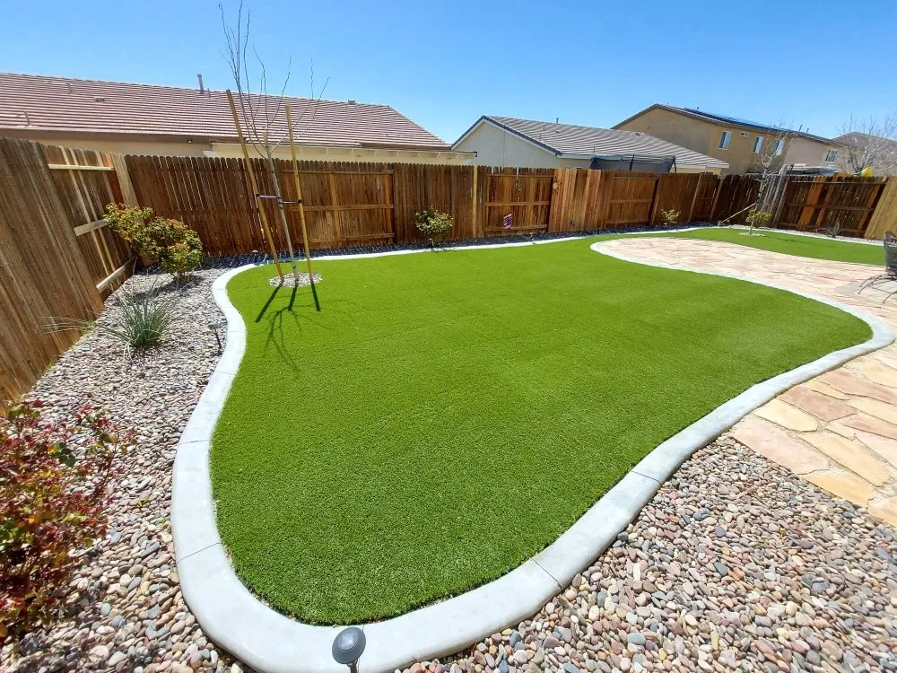 Trusted lawn care service for residential properties across Mojave, CA - I&E RICARDEZ LANDSCAPING & MAINTENANCE