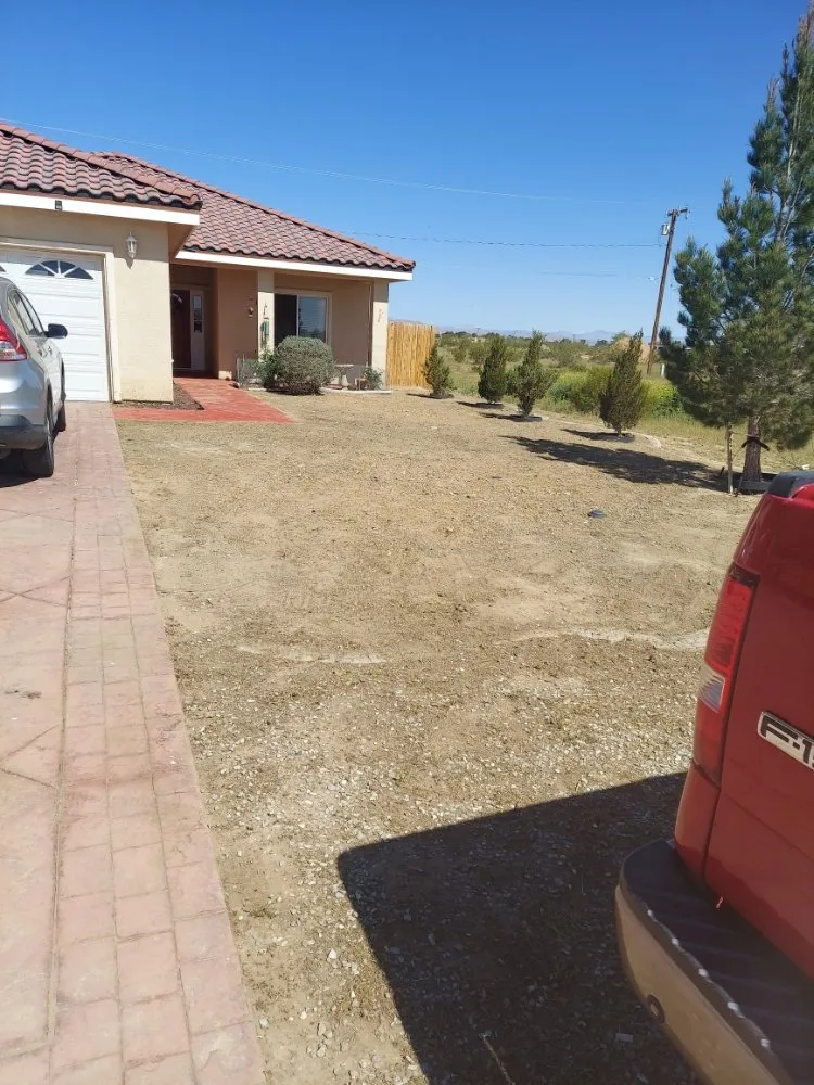 Professional yard cleanup service for residential properties across Mojave, CA - I&E RICARDEZ LANDSCAPING & MAINTENANCE