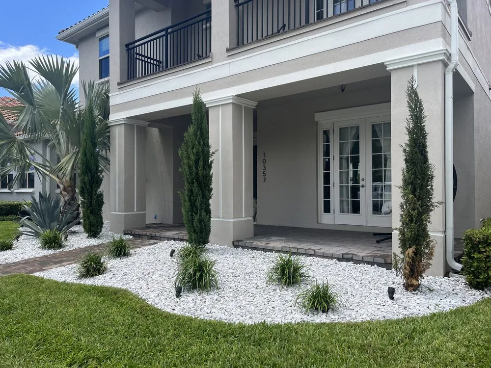 Professional yard cleanup service for beautiful yards across St. Cloud, FL - iGardens Landscaping