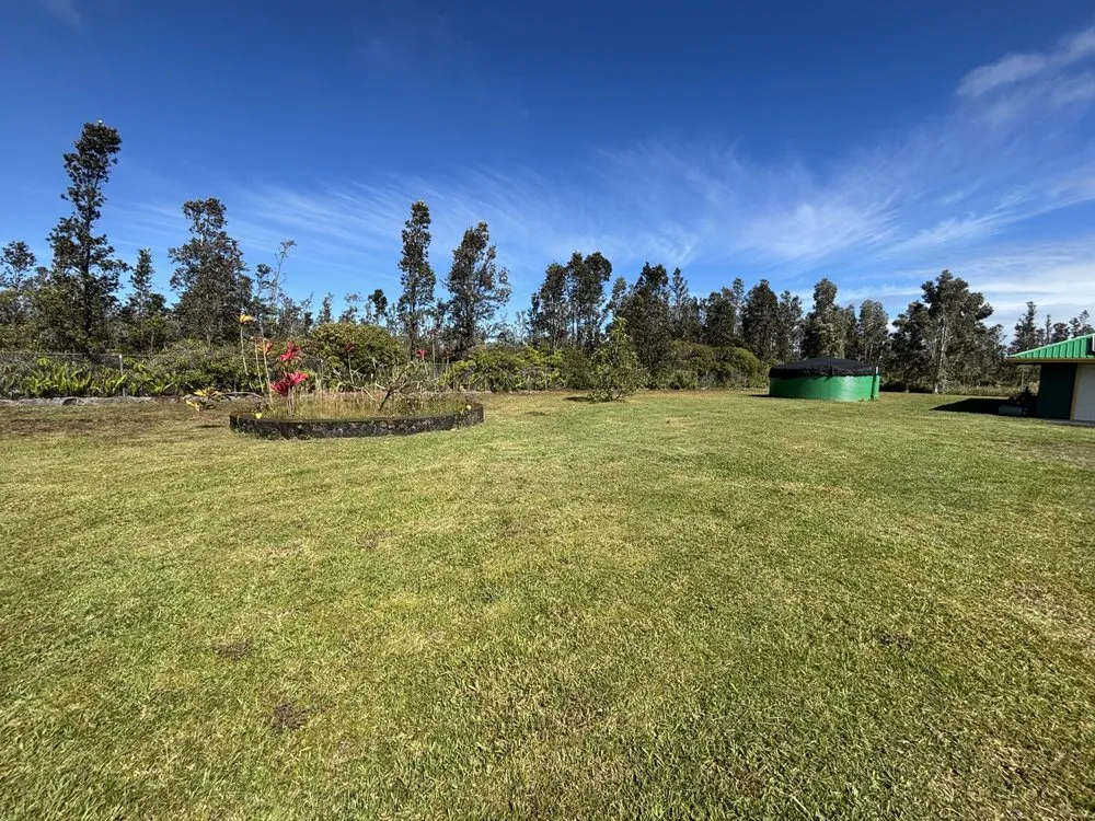 Trusted landscape design in Keaau, HI - Igb Yard Service